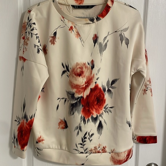 Zara Floral Top Size M - Picture 3 of 7